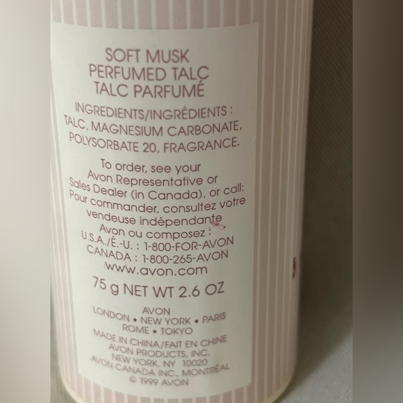 Women's Vintage Avon Soft Musk Body Powder - Picture 4 of 4